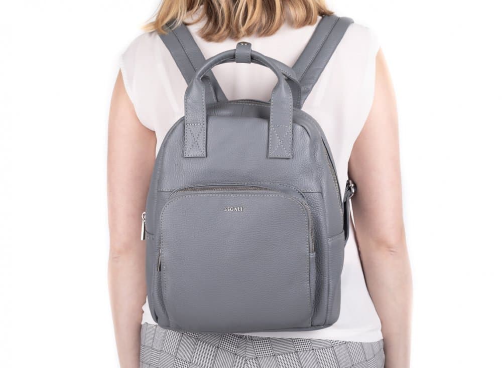 Dámský kožený batůžek SEGALI SG-9026 šedý - náhled 2