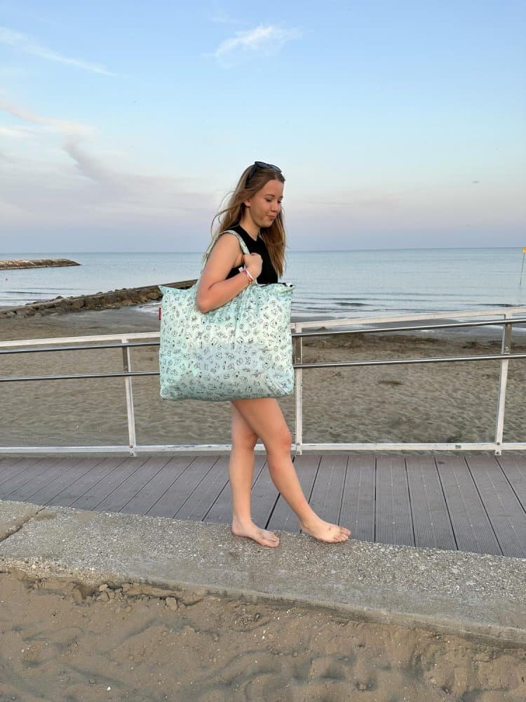 Reisenthel Mini maxi beachbag cats and dogs mint AA4062