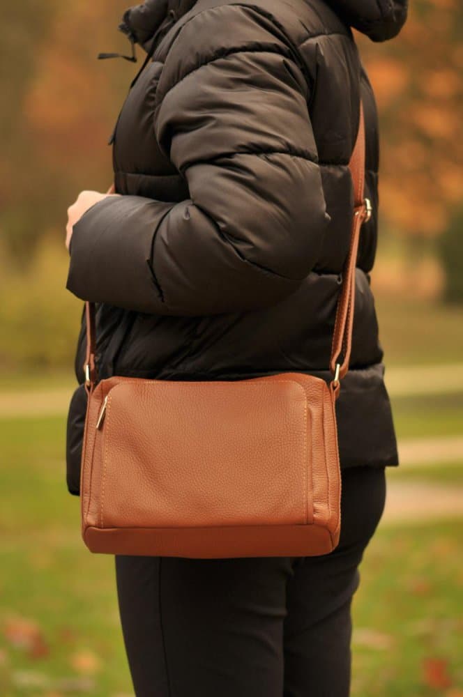 Kožená crossbody kabelka MaxFly 5542 hnědá cognac - náhled 5