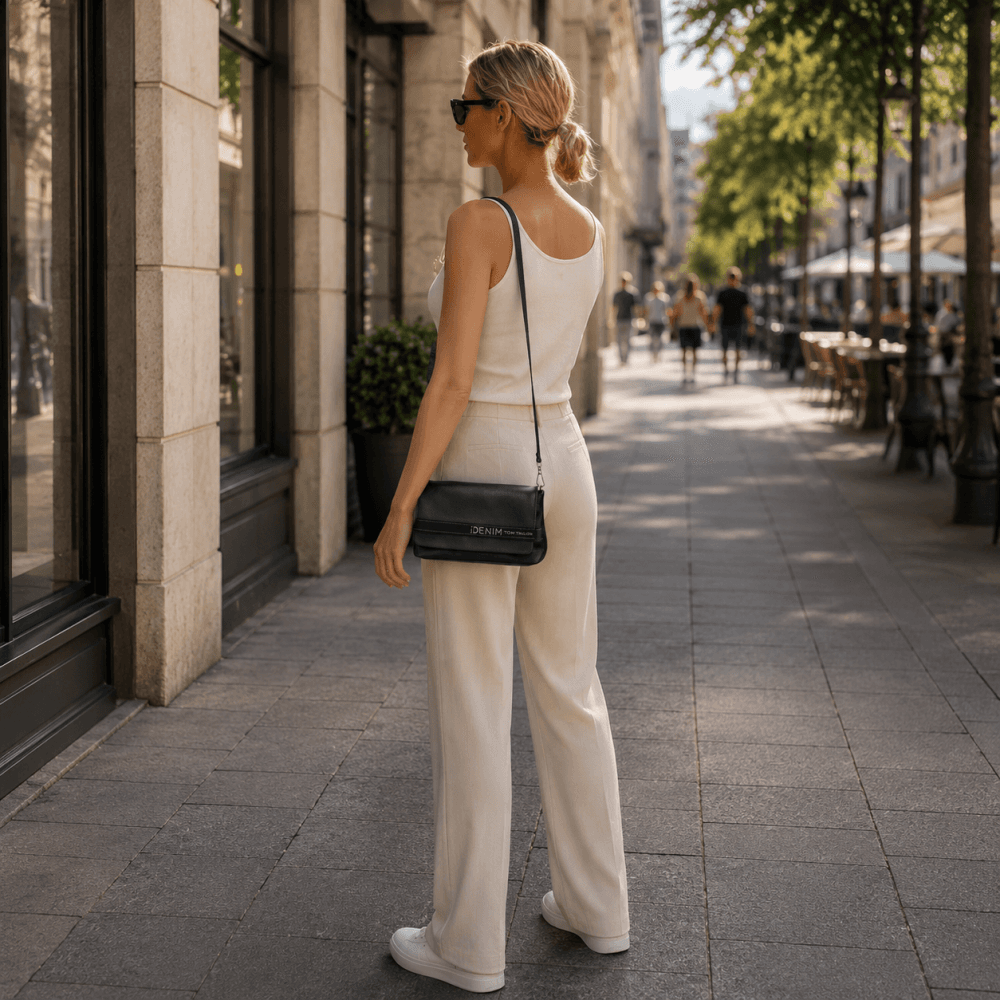 Kabelka Marlow flap bag M 012012 černá - náhled 4