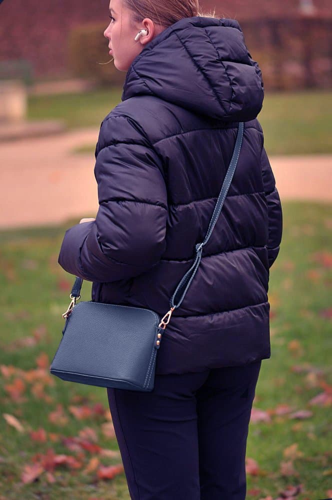 MaxFly dámská kožená kabelka  crossbody 5232 tmavě modrá - náhled 4