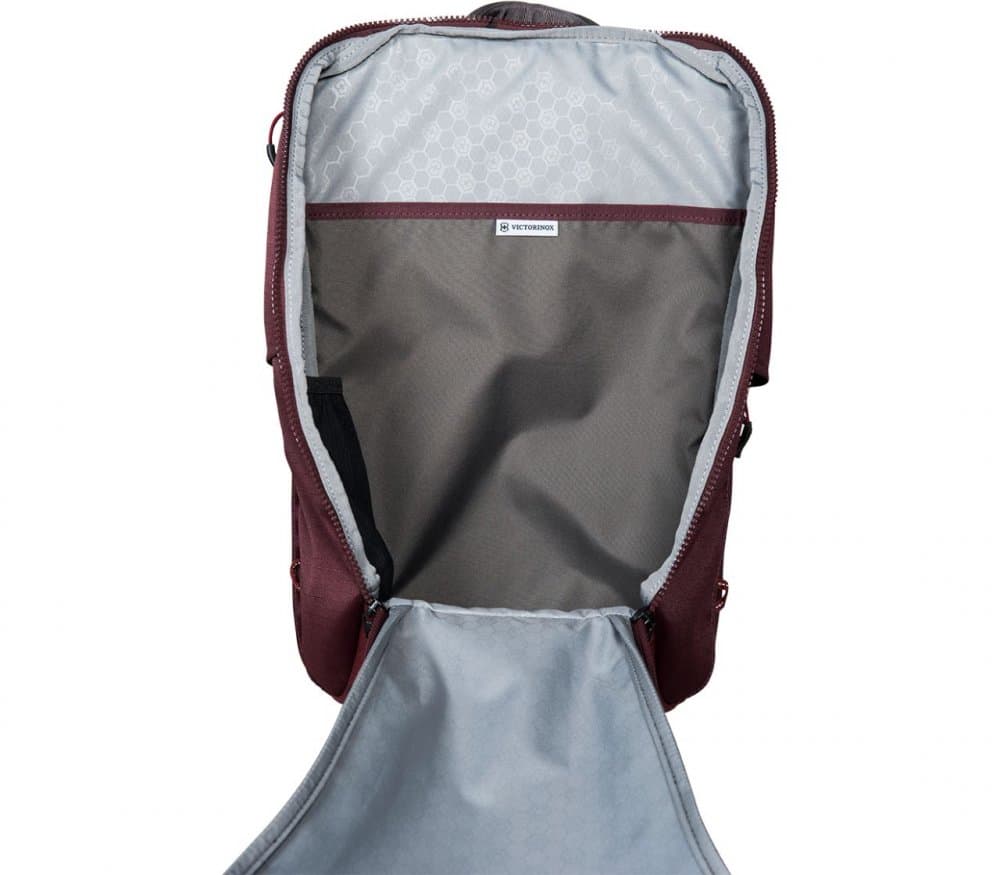 Victorinox Almont Everyday Laptop Backpack 602134 burgundy - náhled 4